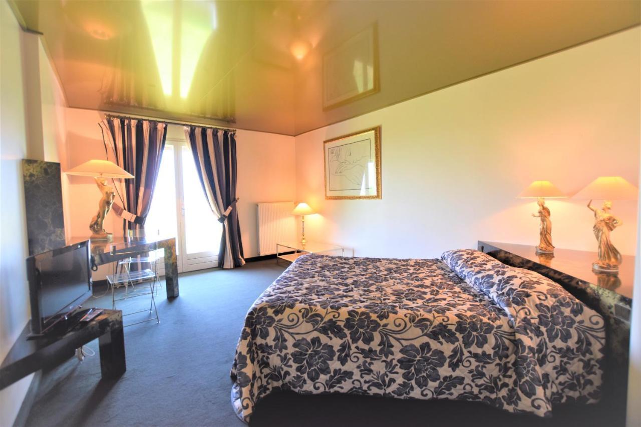 Crispol Hotel Saint-Pere  Exterior photo